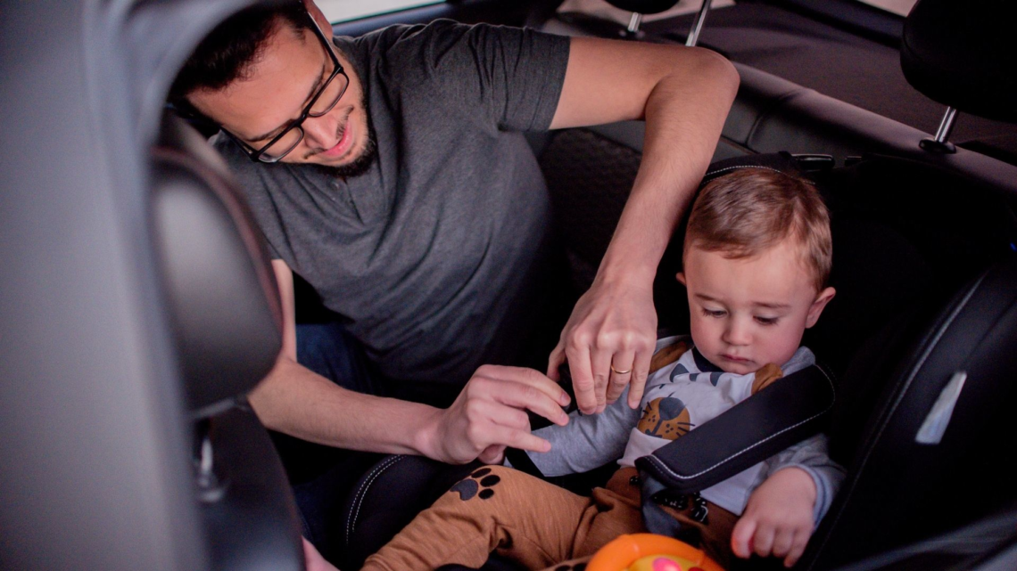 Kindersitz im Auto